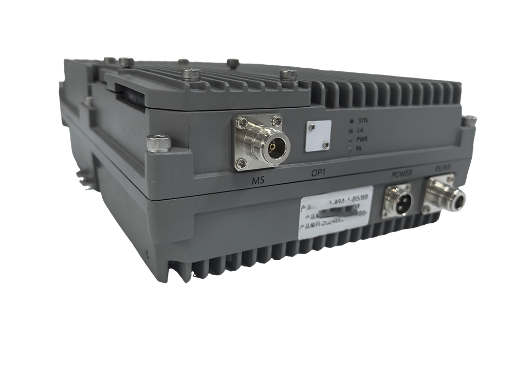  简阳三频手机信号接收器2000㎡